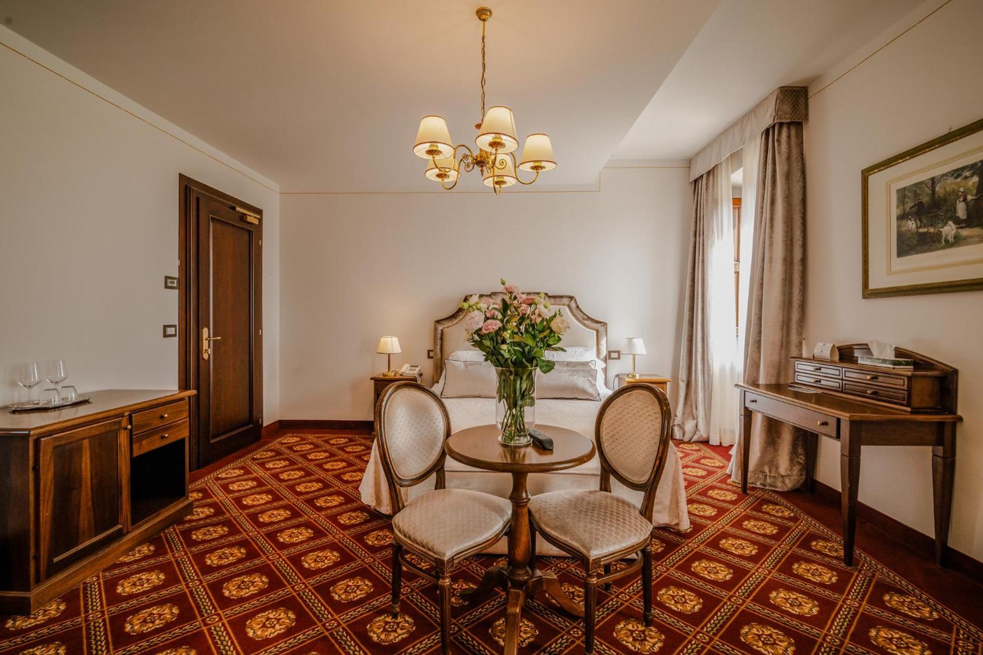 Villa Lecchi Hotel Wellness Colle di Val d'Elsa Buitenkant foto