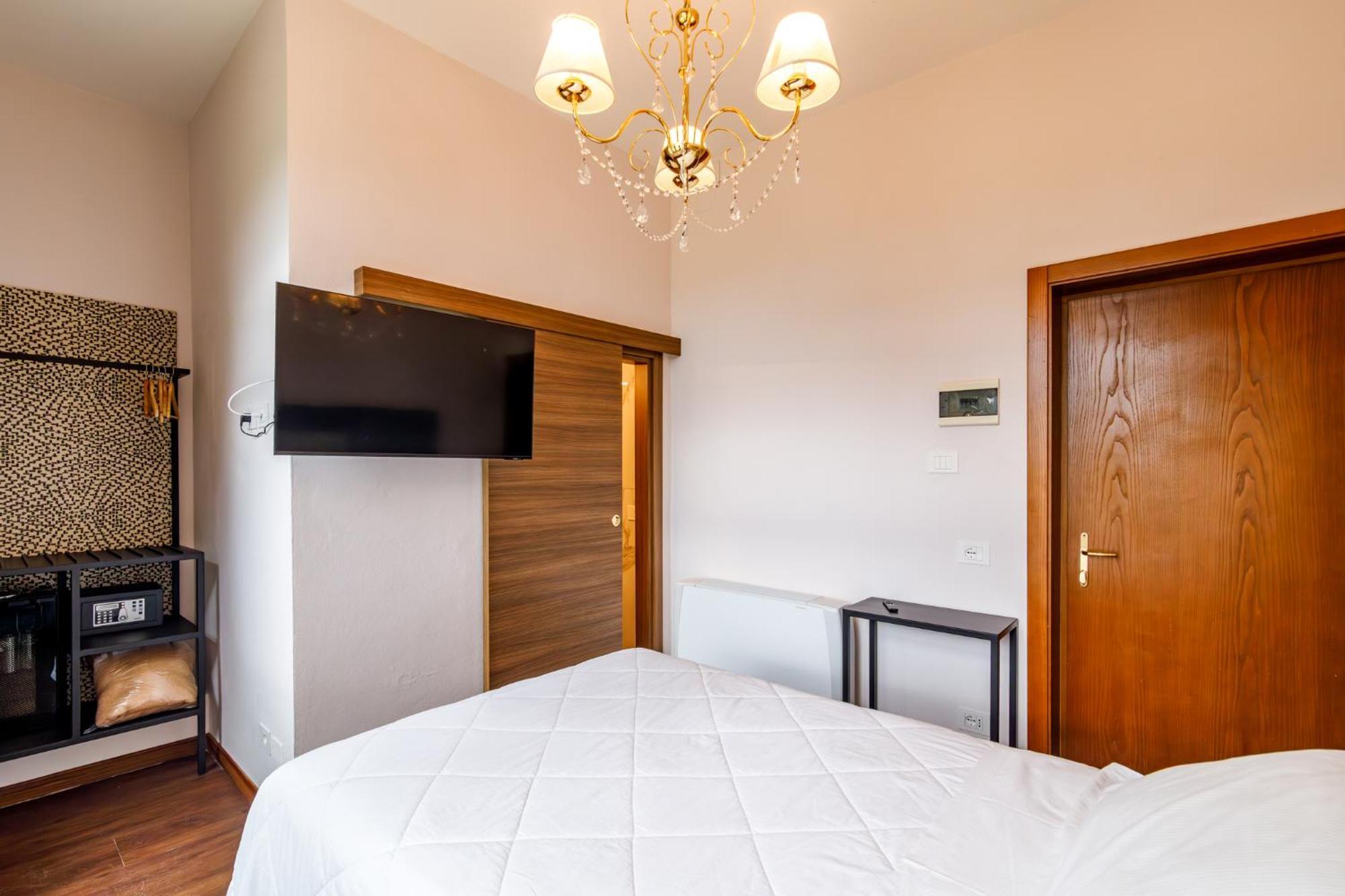 Villa Lecchi Hotel Wellness Colle di Val d'Elsa Buitenkant foto