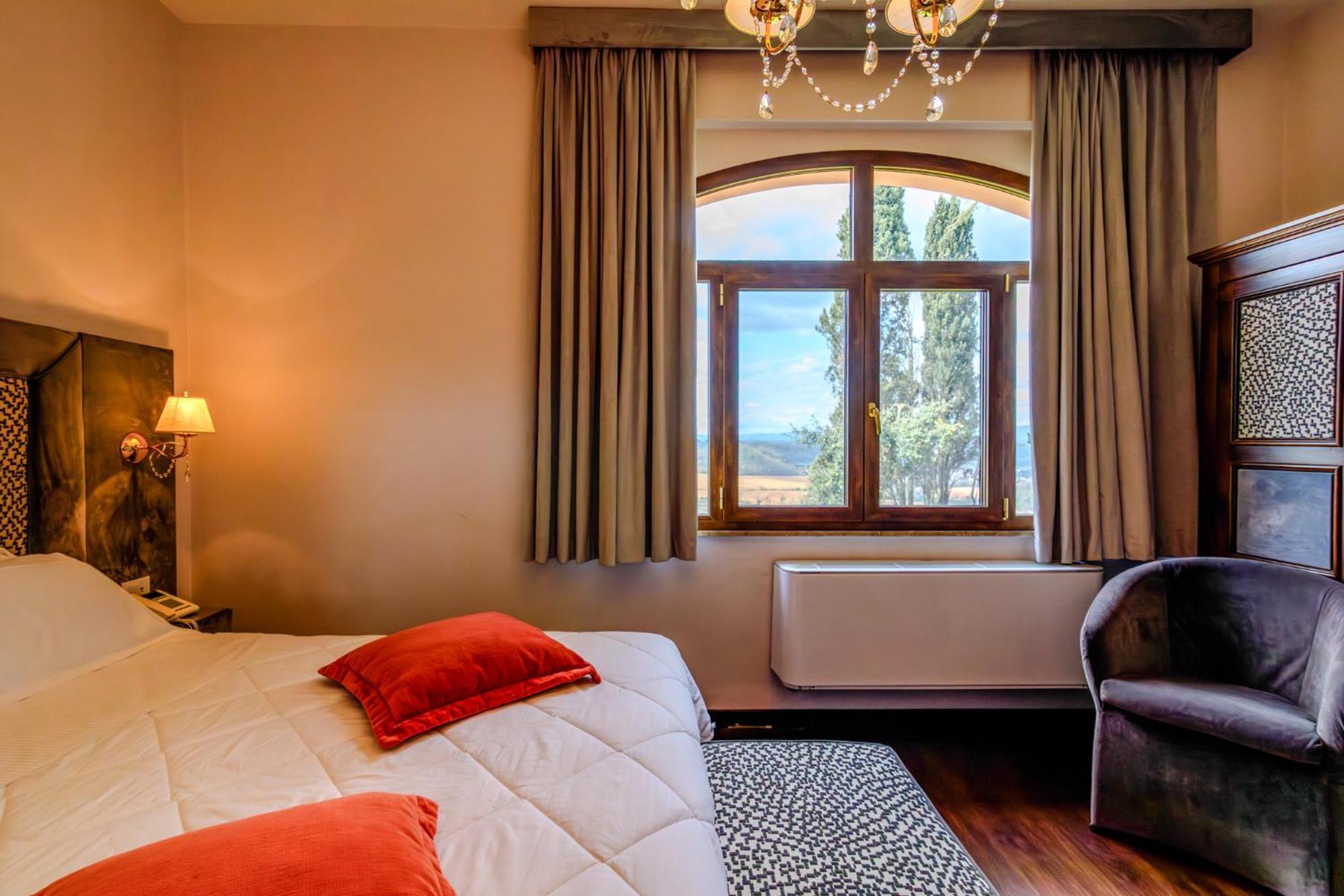Villa Lecchi Hotel Wellness Colle di Val d'Elsa Buitenkant foto