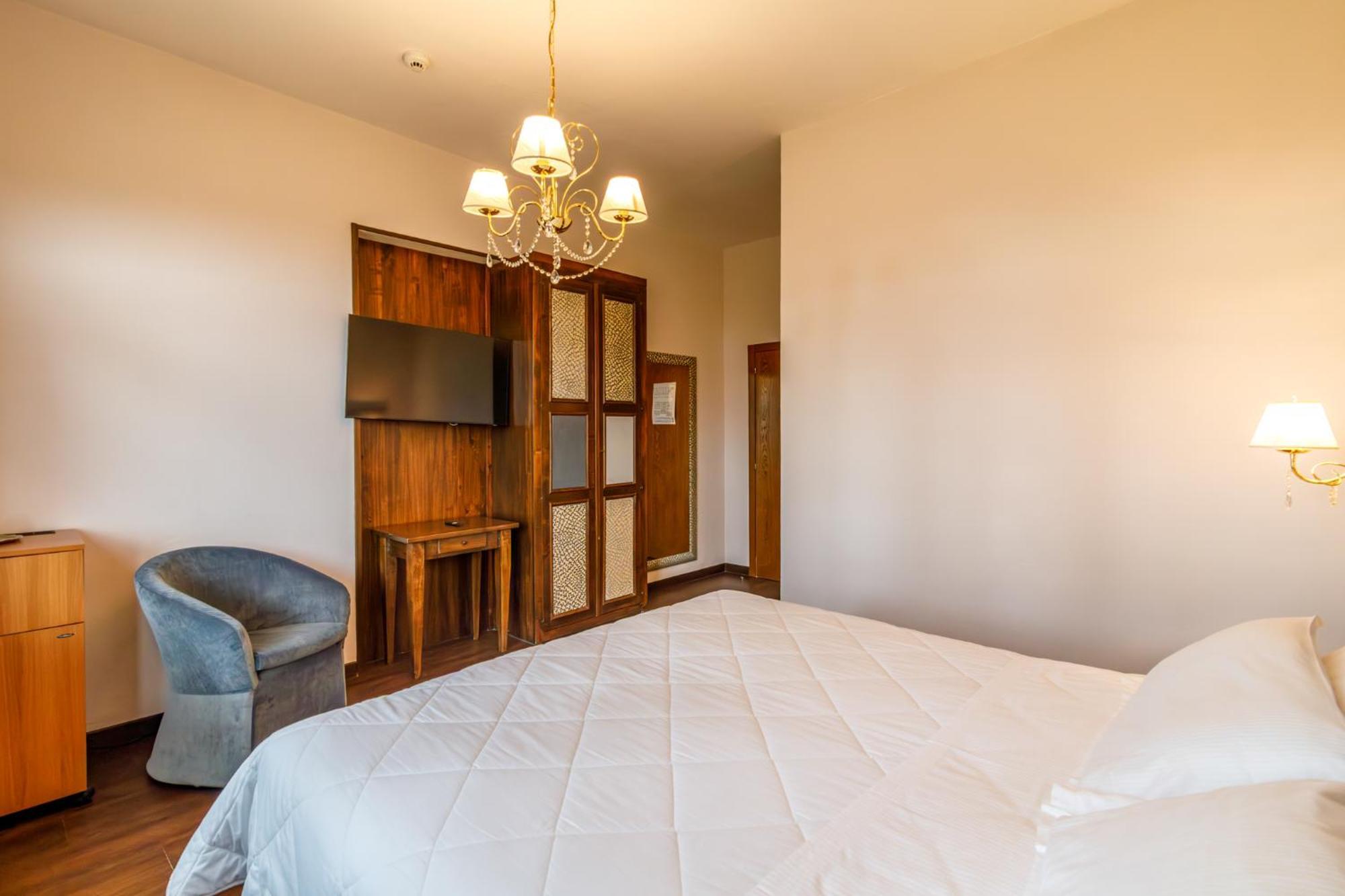 Villa Lecchi Hotel Wellness Colle di Val d'Elsa Buitenkant foto