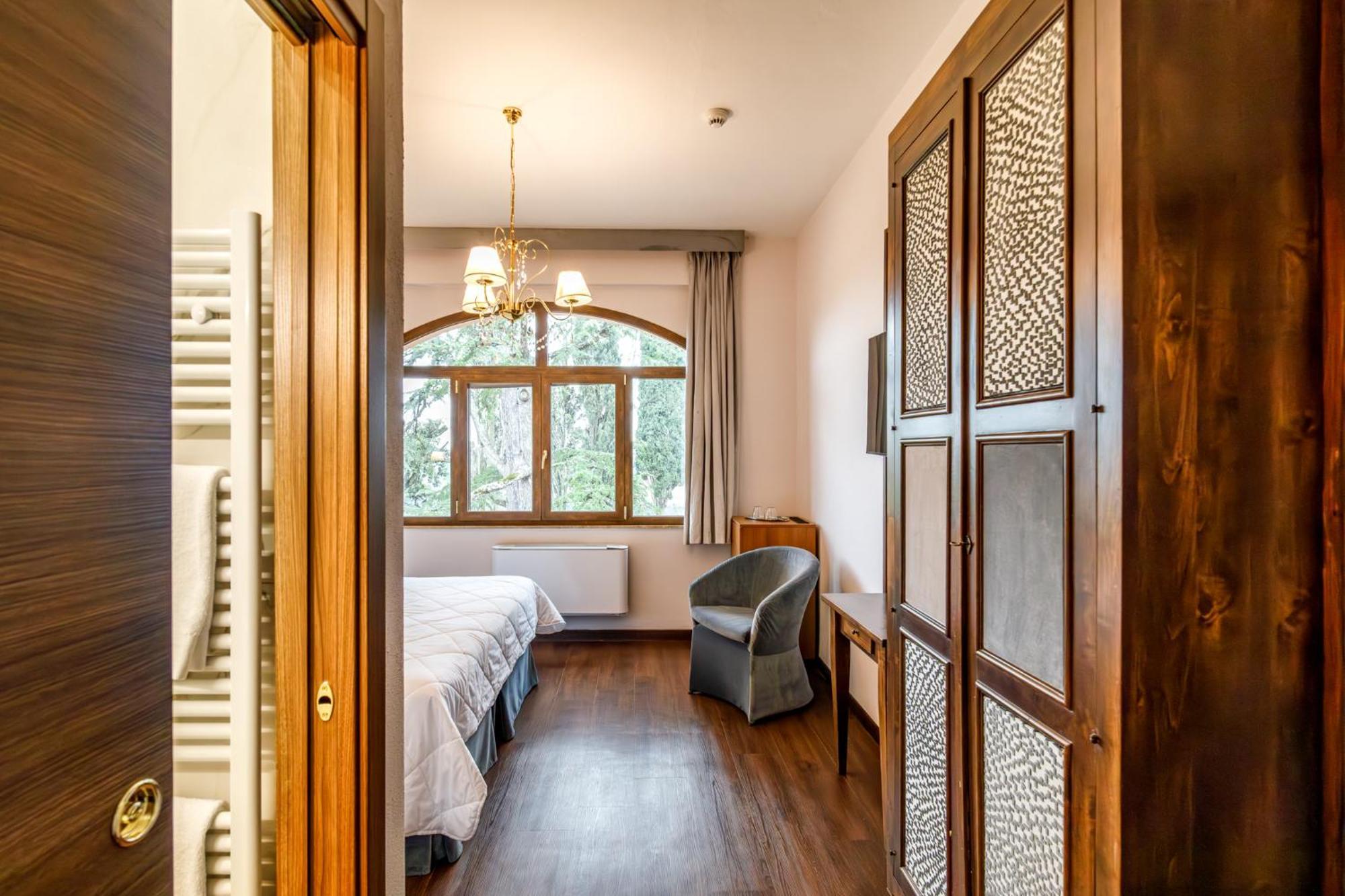 Villa Lecchi Hotel Wellness Colle di Val d'Elsa Buitenkant foto