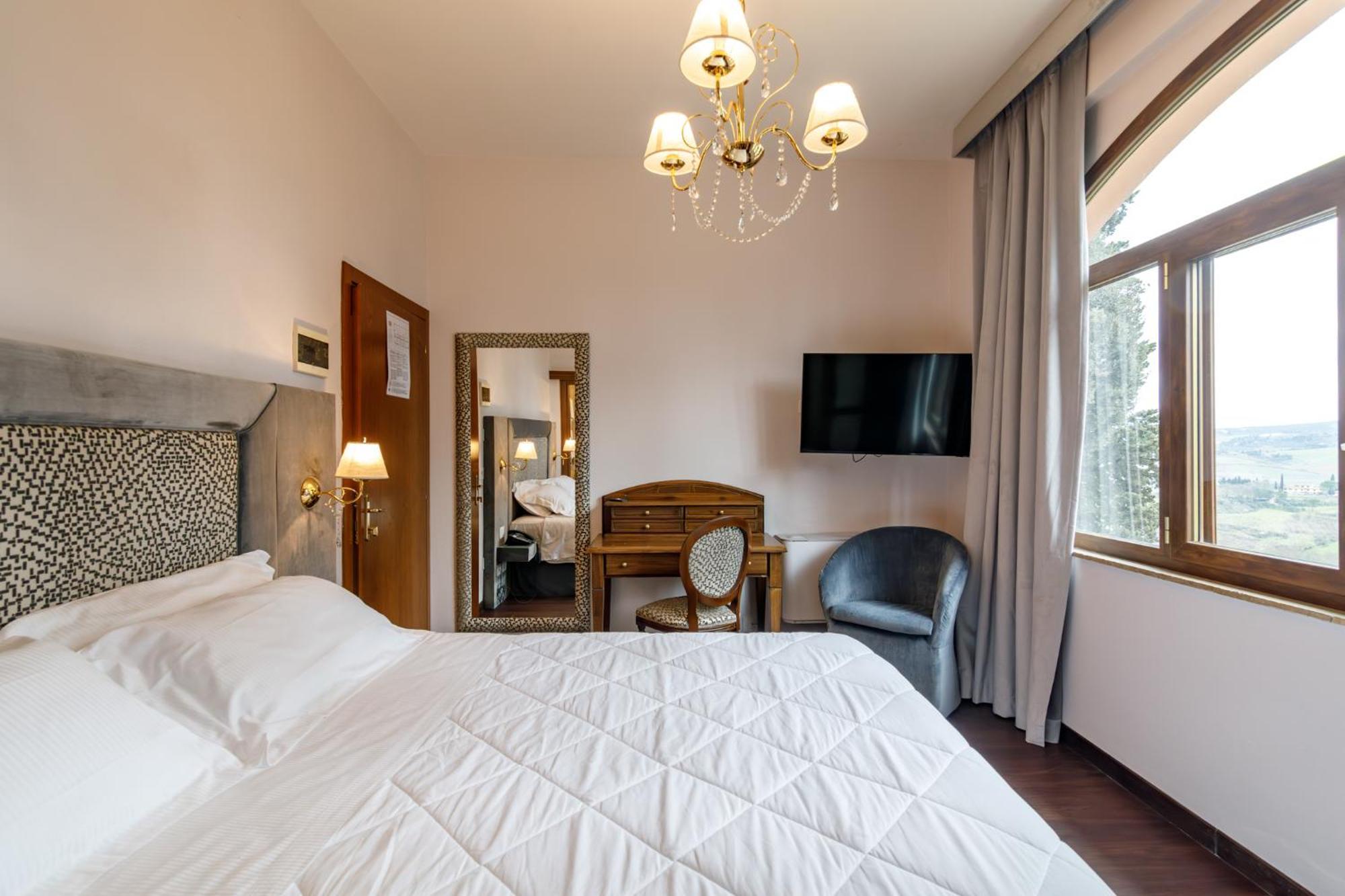 Villa Lecchi Hotel Wellness Colle di Val d'Elsa Buitenkant foto