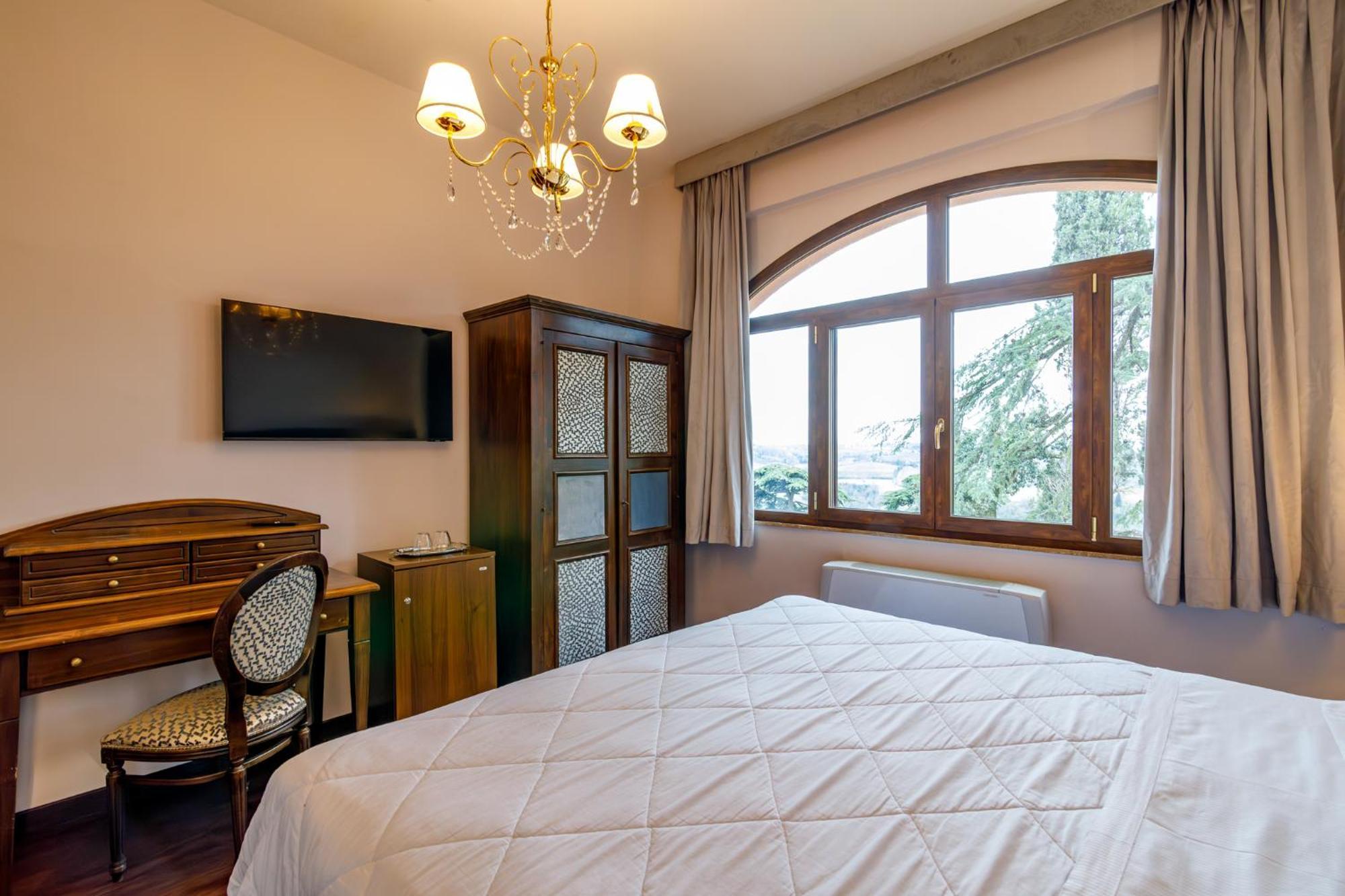 Villa Lecchi Hotel Wellness Colle di Val d'Elsa Buitenkant foto