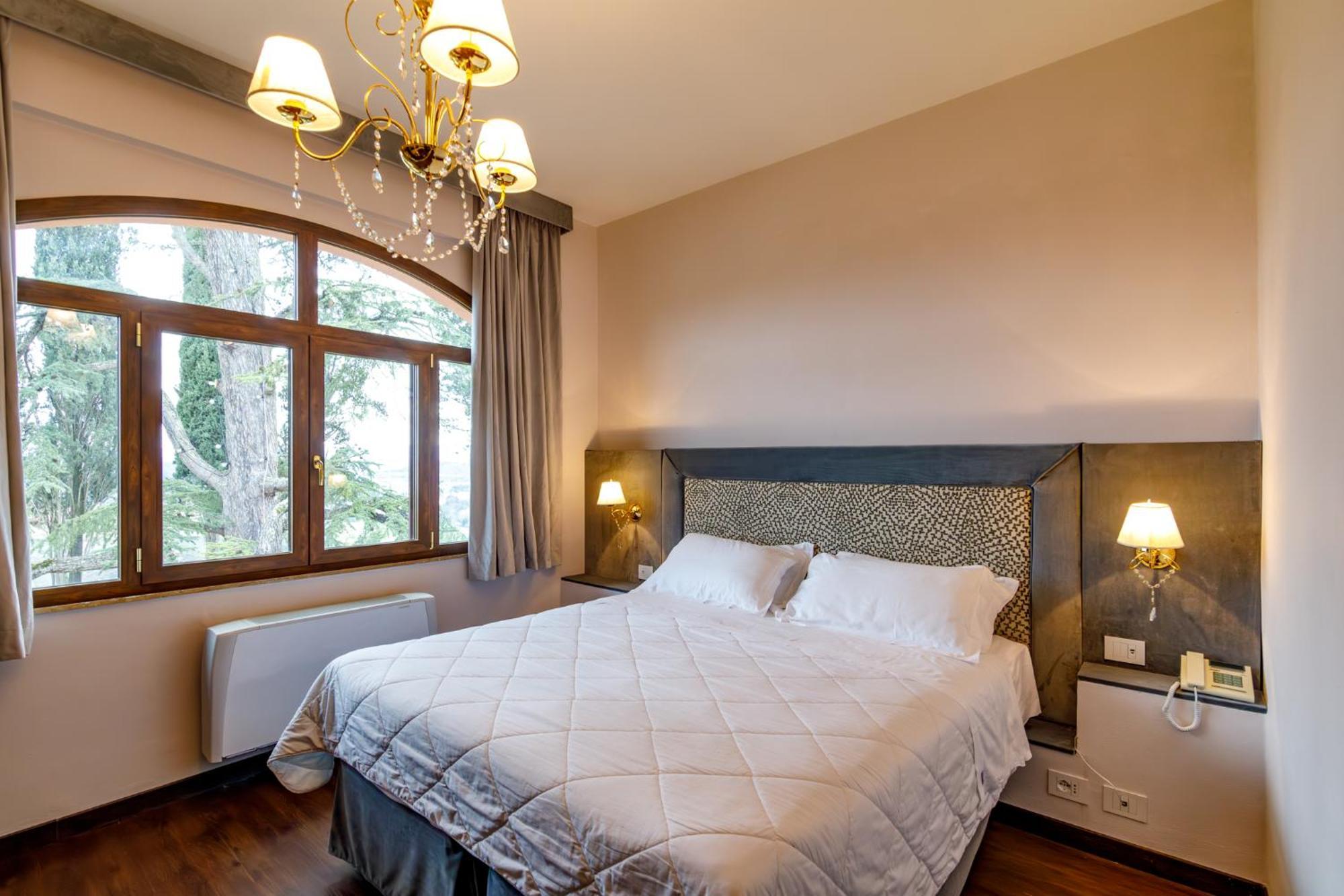 Villa Lecchi Hotel Wellness Colle di Val d'Elsa Buitenkant foto